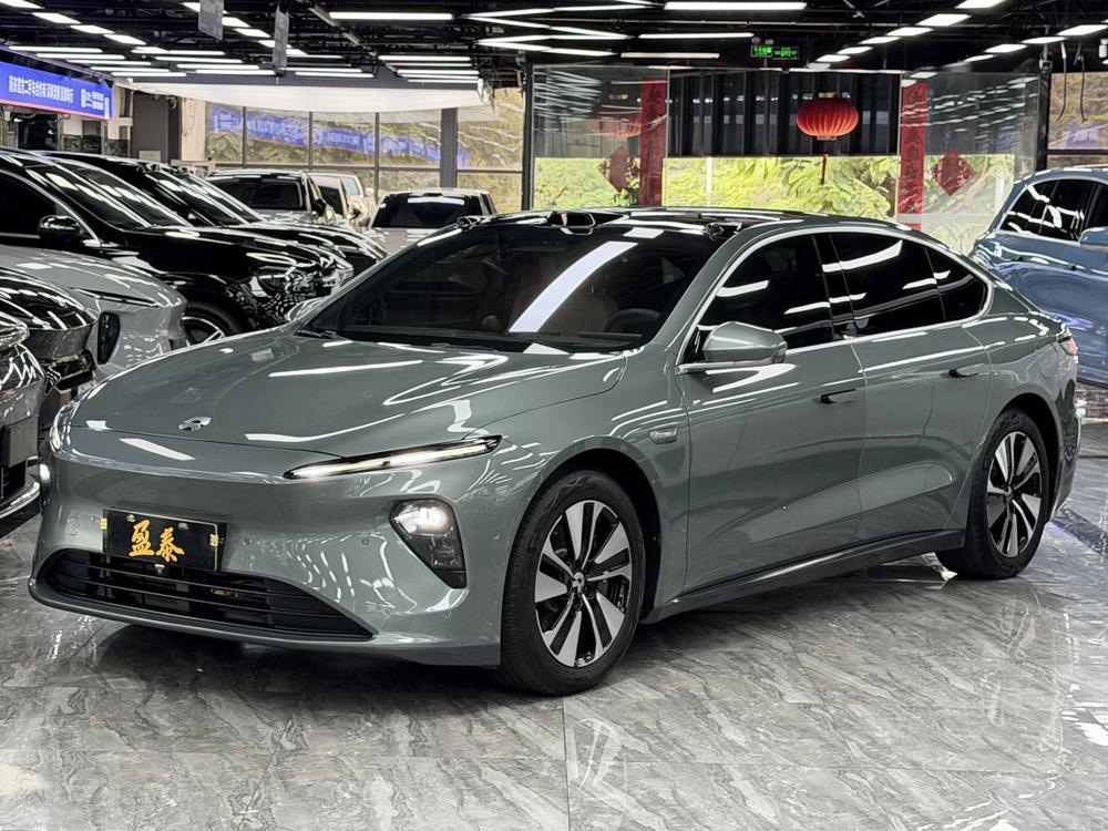 NIO NIO ET7