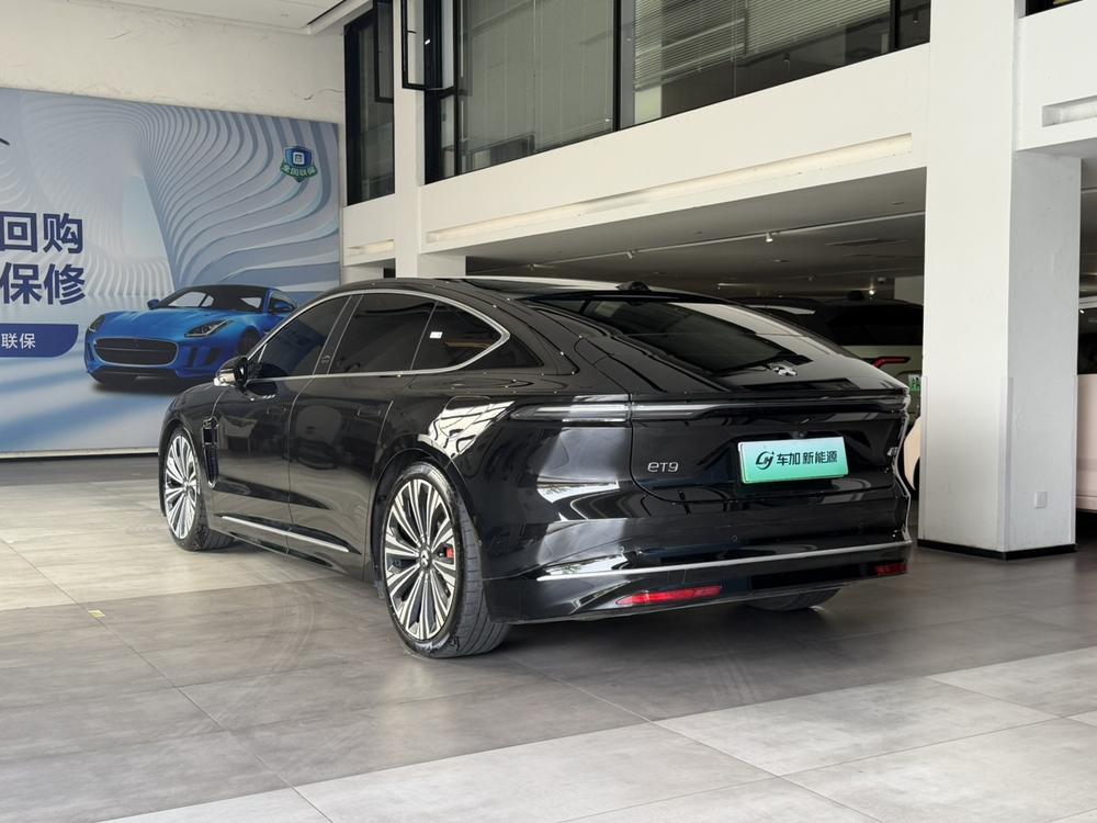 NIO NIO ET9
