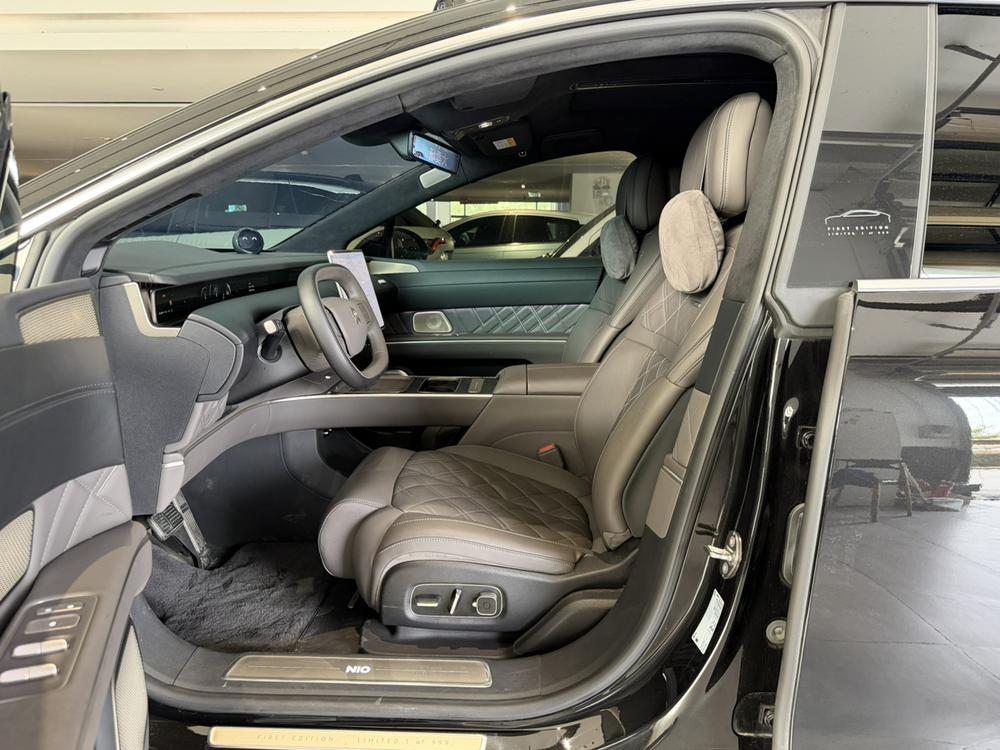 NIO NIO ET9