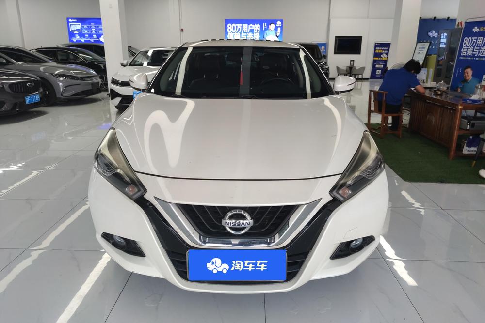 Nissan Bluebird