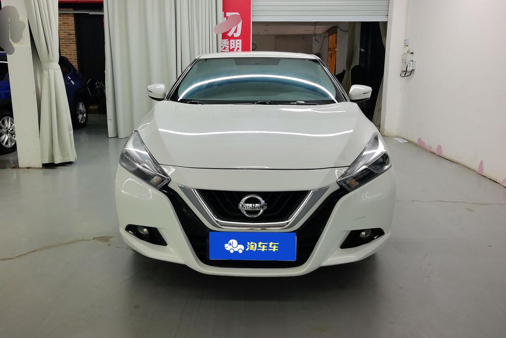 Nissan Bluebird