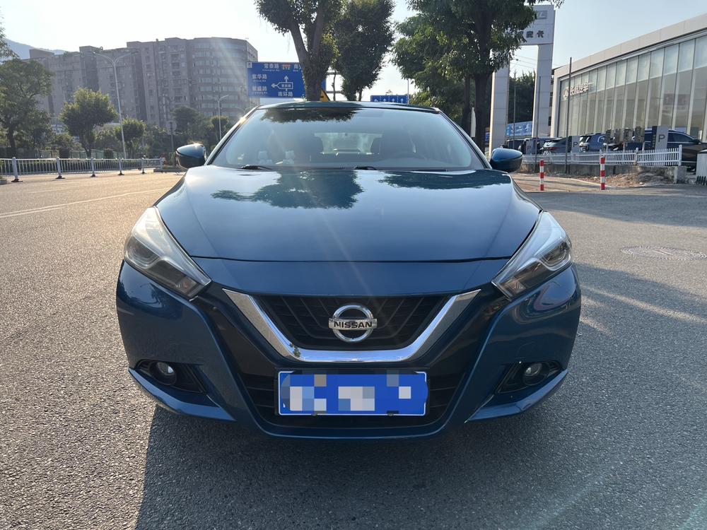 Nissan Bluebird