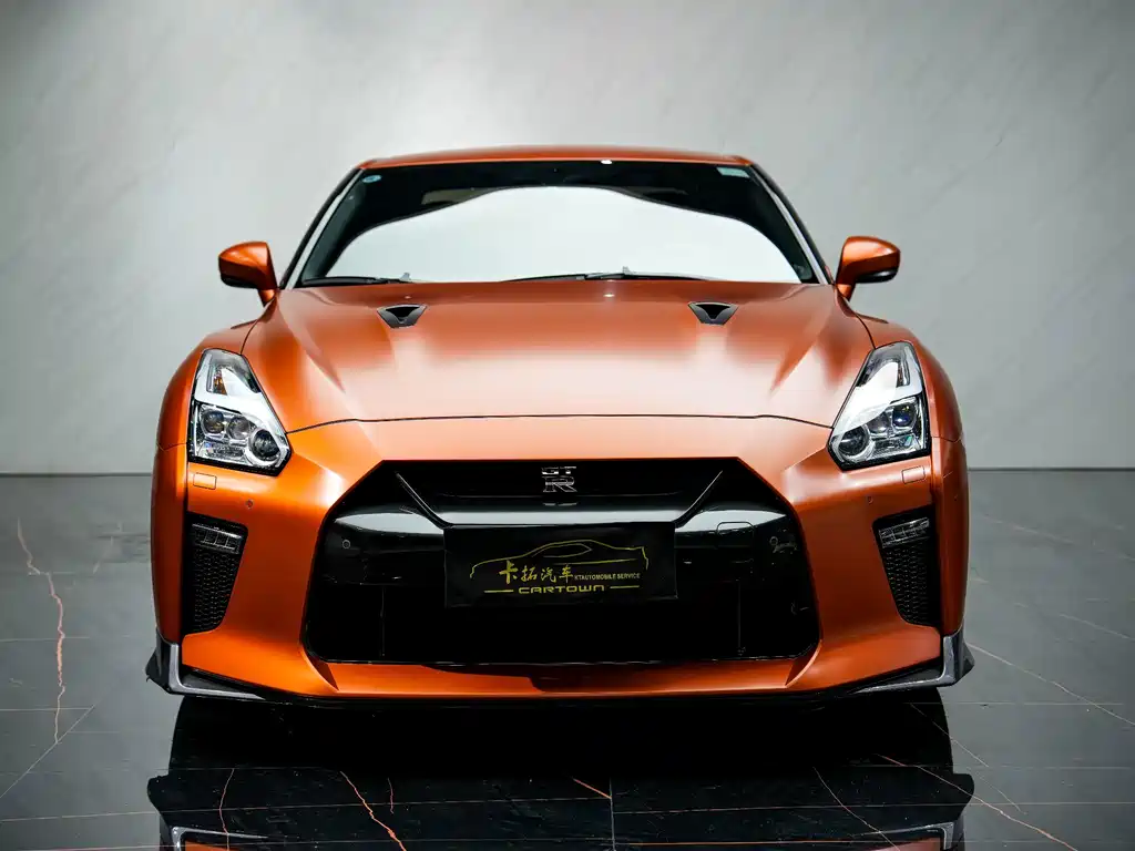Nissan GT-R