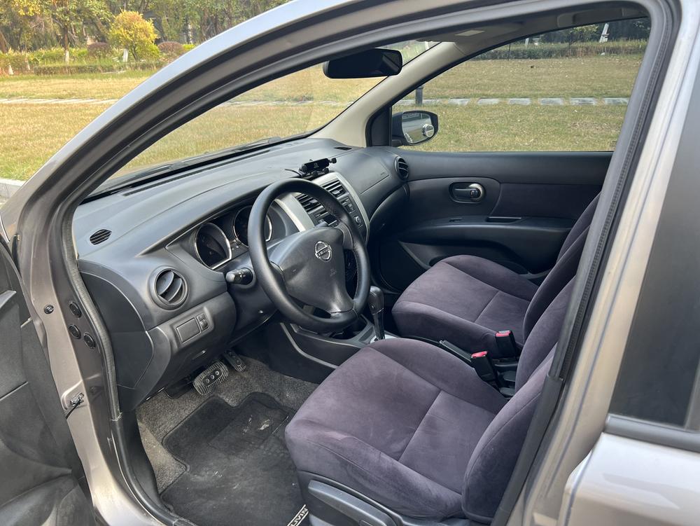Nissan Livina