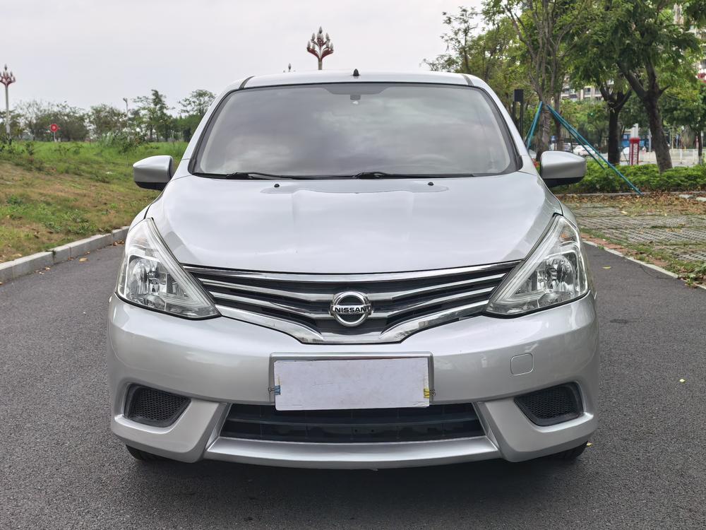 Nissan Livina