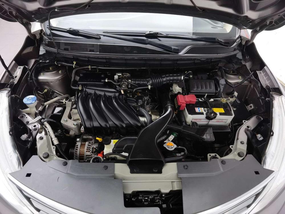 Nissan Livina