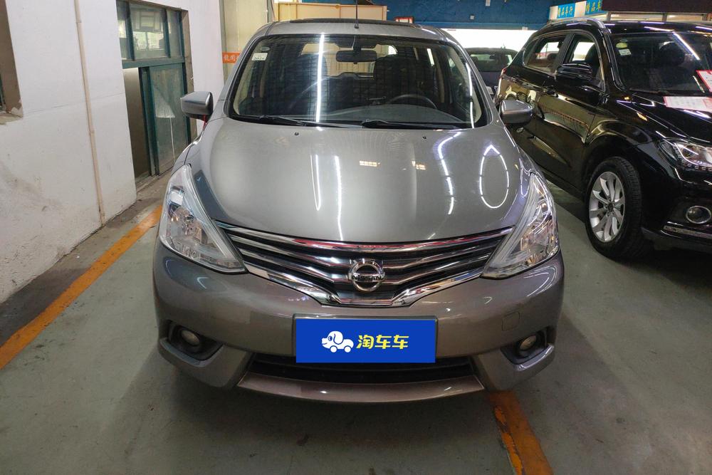 Nissan Livina