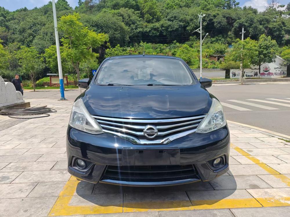 Nissan Livina
