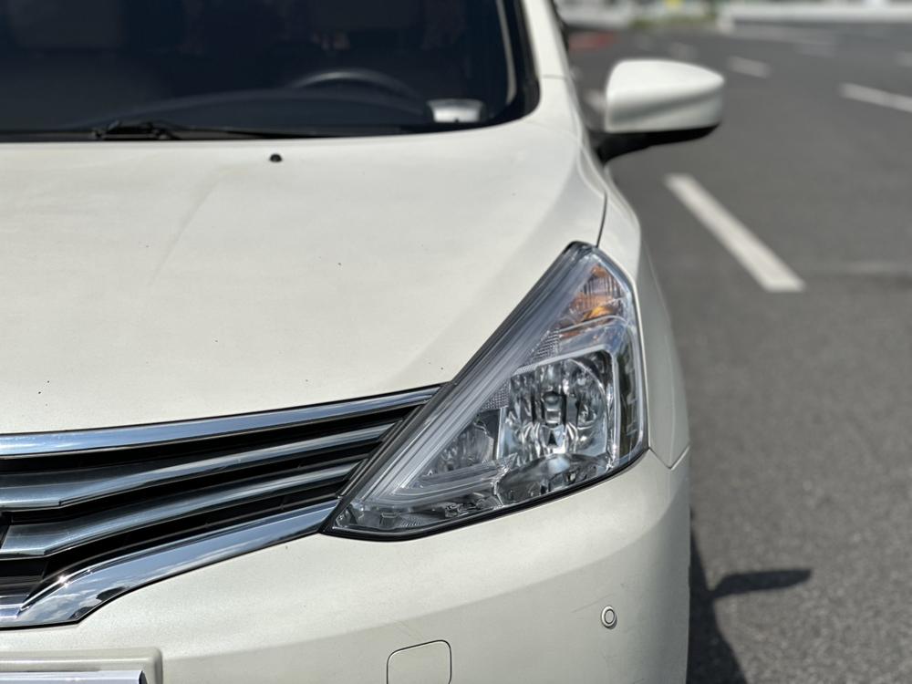 Nissan Livina
