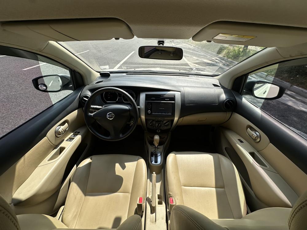 Nissan Livina
