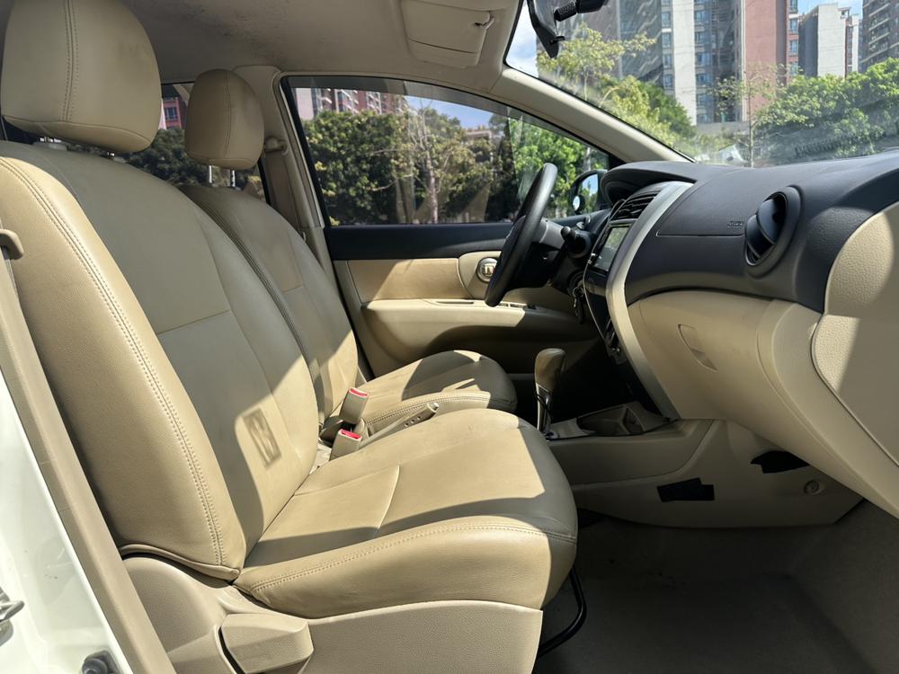 Nissan Livina
