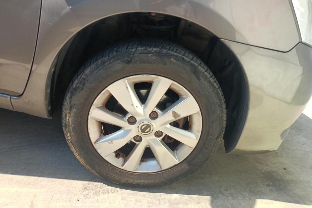 Nissan Livina