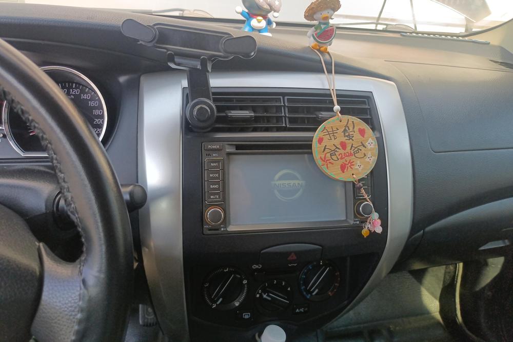 Nissan Livina