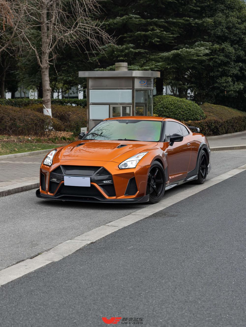 Nissan Nissan GT-R