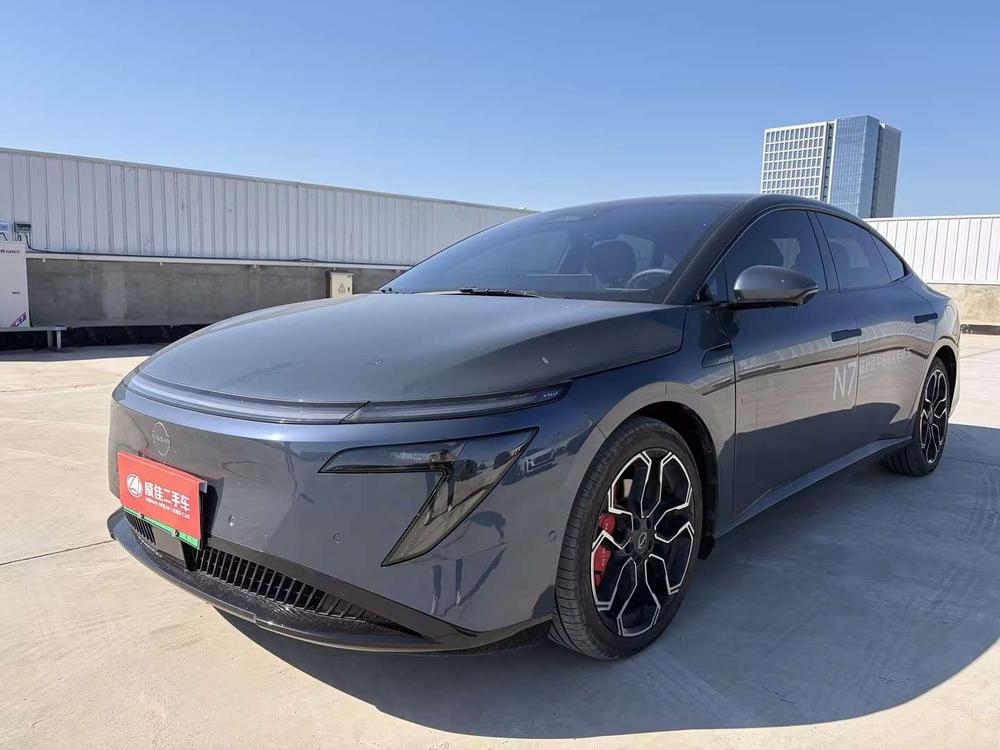 Nissan Nissan N7