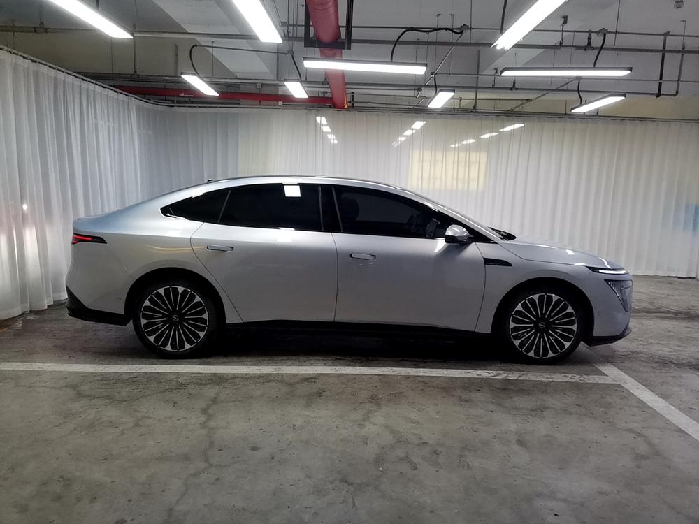 Nissan Nissan N7