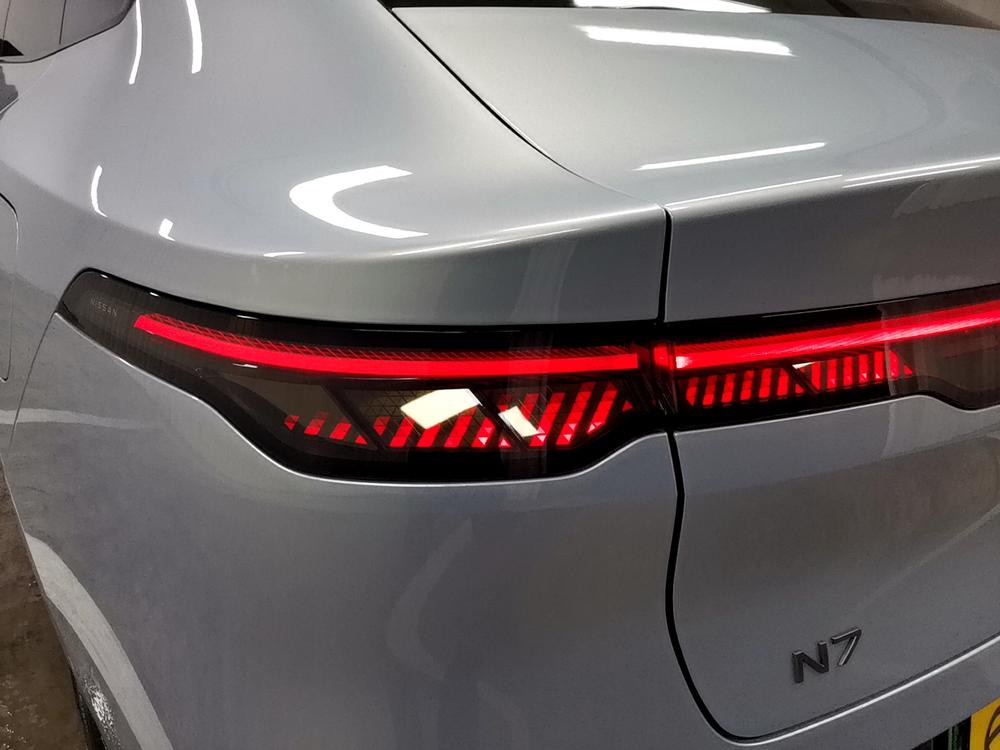 Nissan Nissan N7