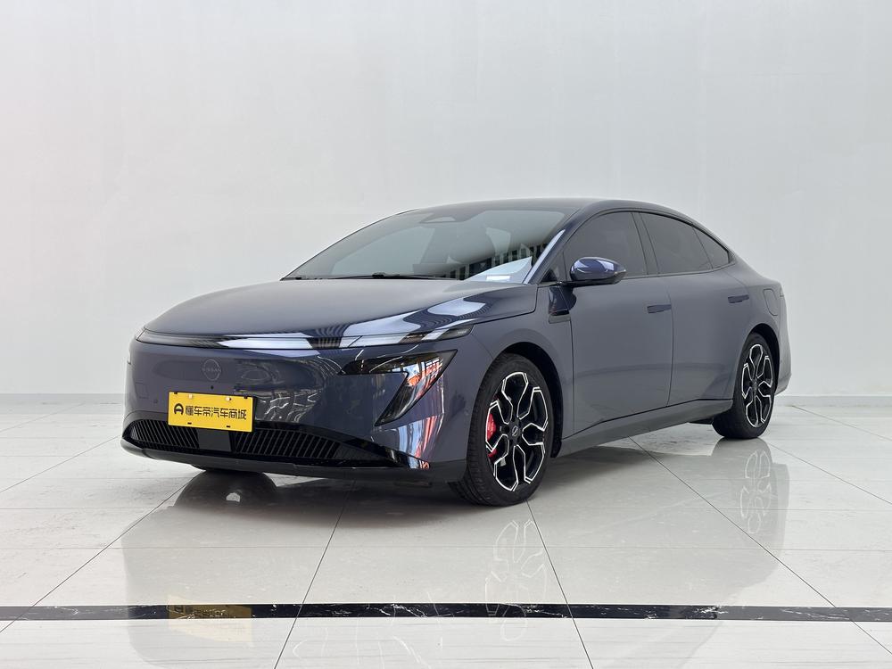 Nissan Nissan N7