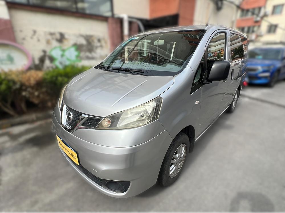 Nissan Nissan NV200