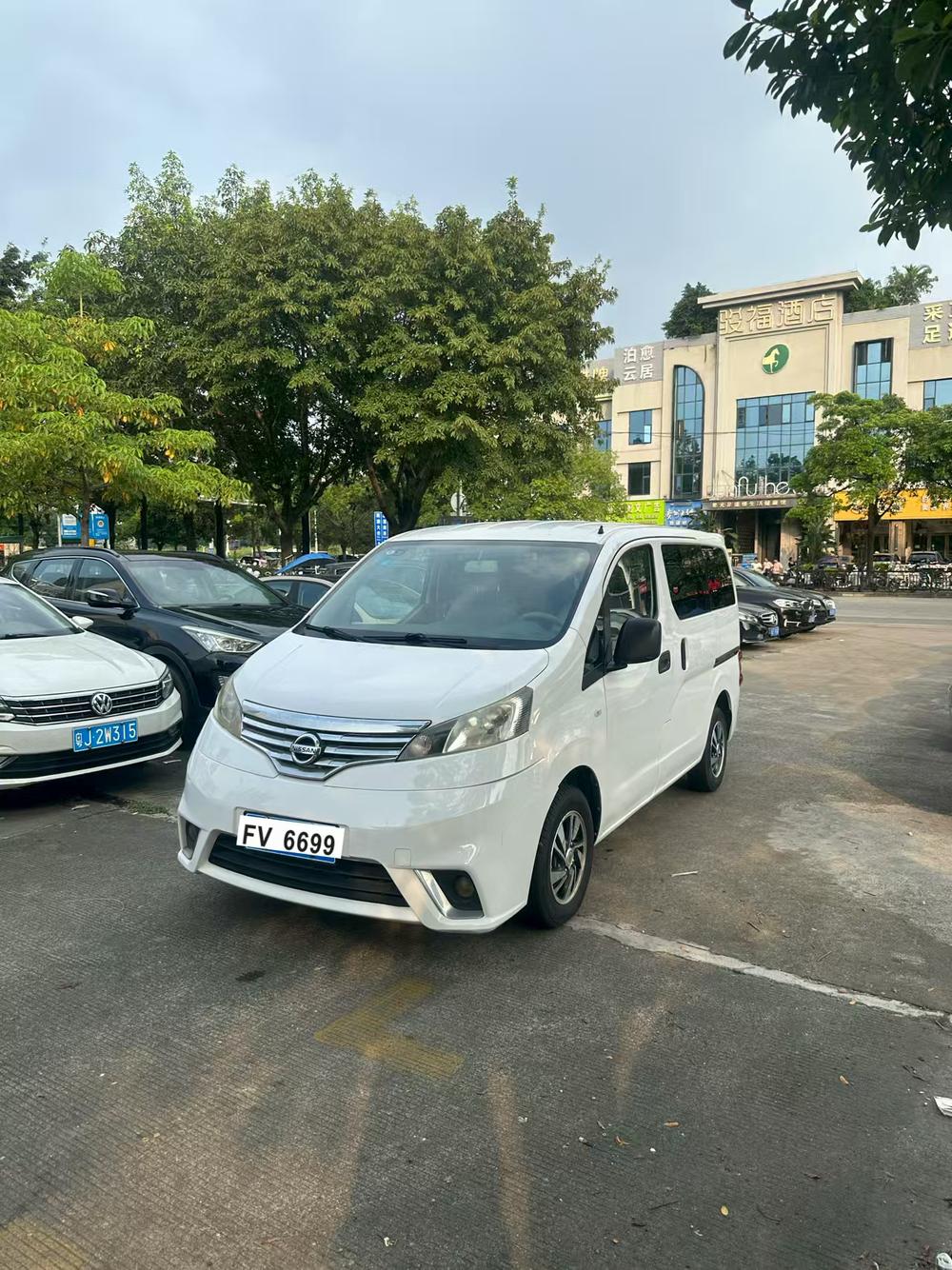Nissan Nissan NV200