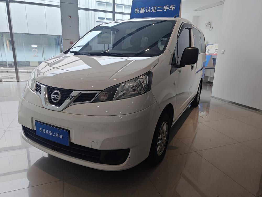 Nissan Nissan NV200