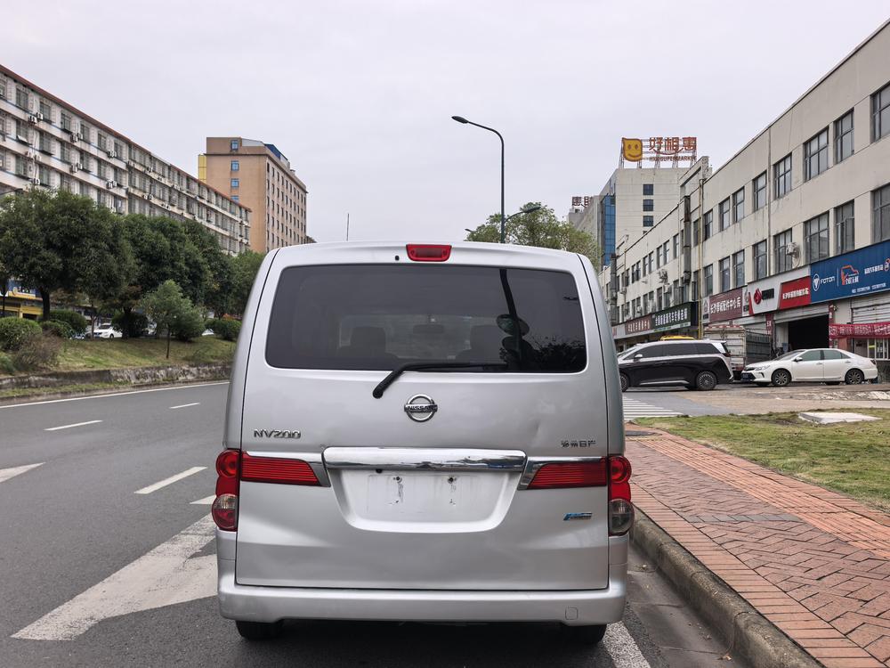 Nissan Nissan NV200