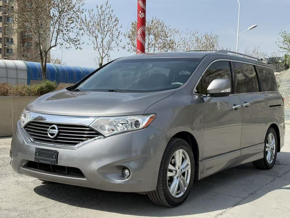 Nissan Quest