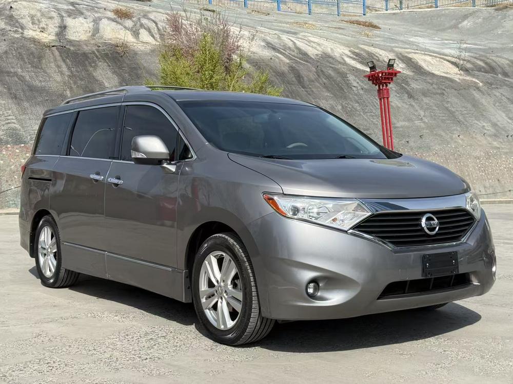 Nissan Quest