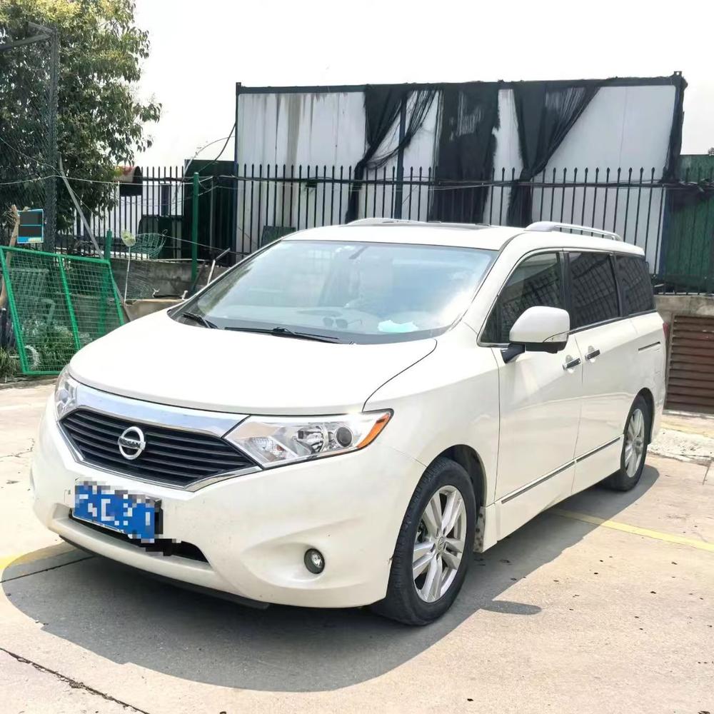 Nissan Quest