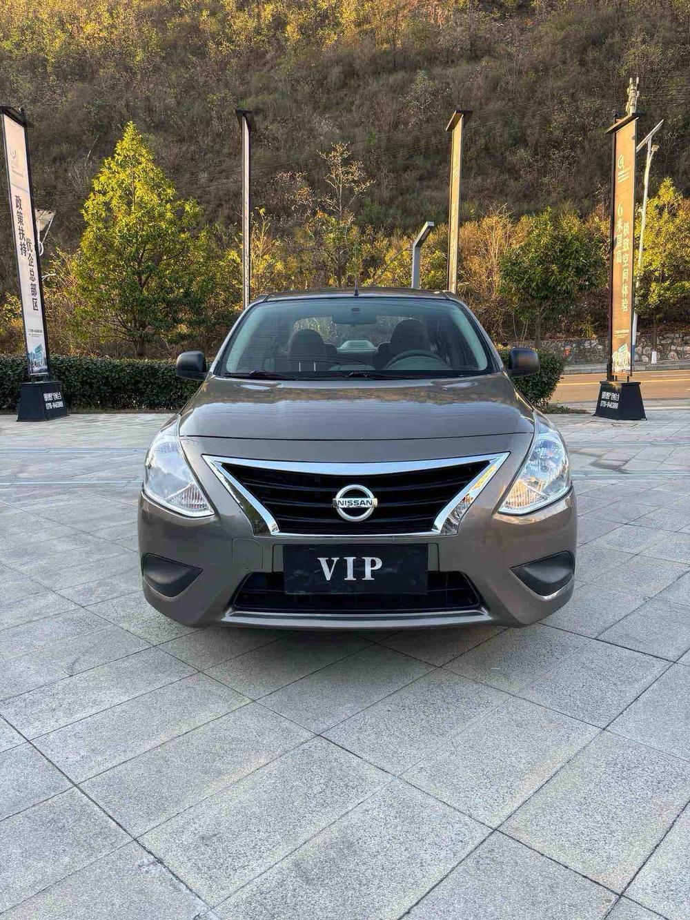 Nissan Sunny