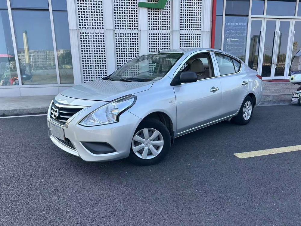 Nissan Sunny