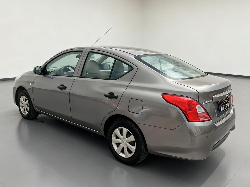 Nissan Sunny