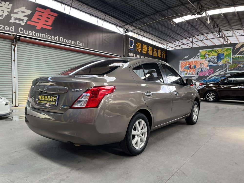 Nissan Sunny