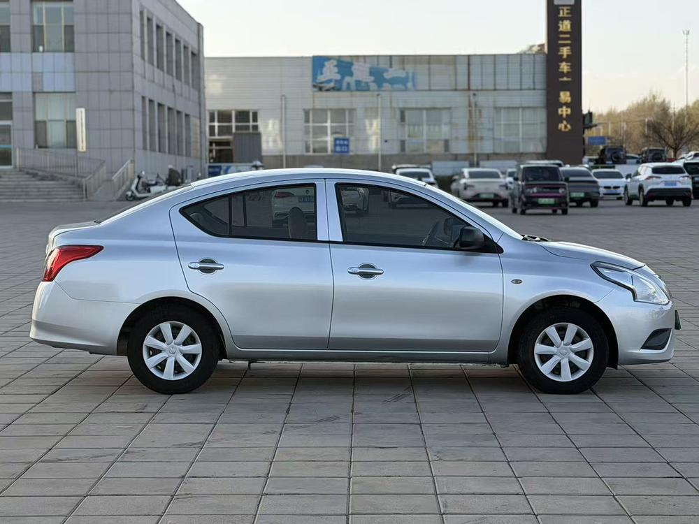 Nissan Sunny