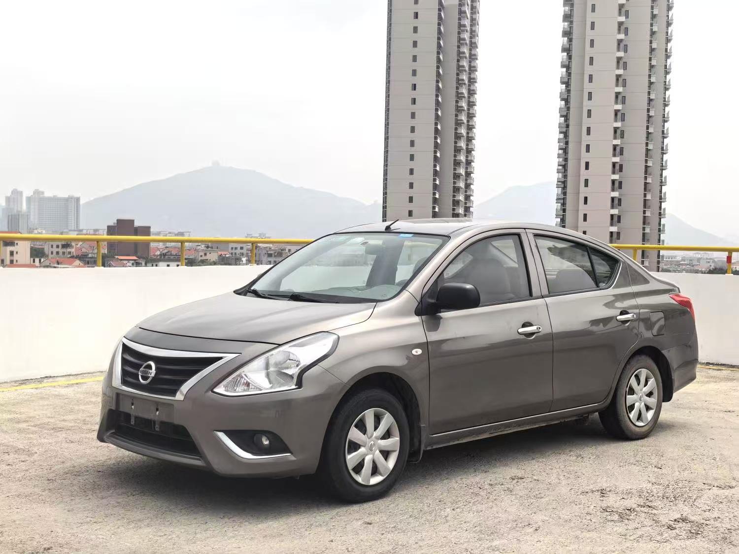 Nissan Sunny