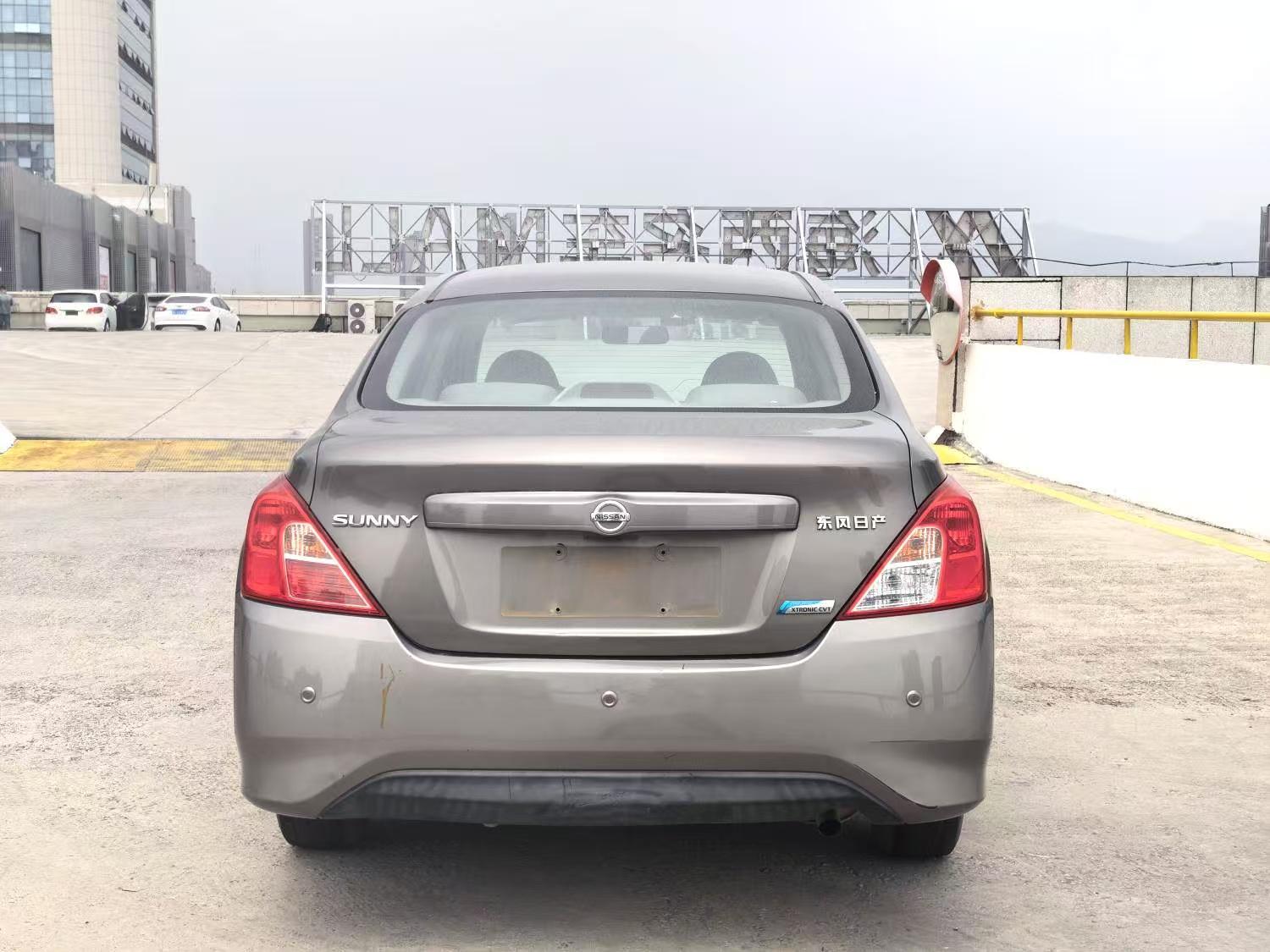 Nissan Sunny