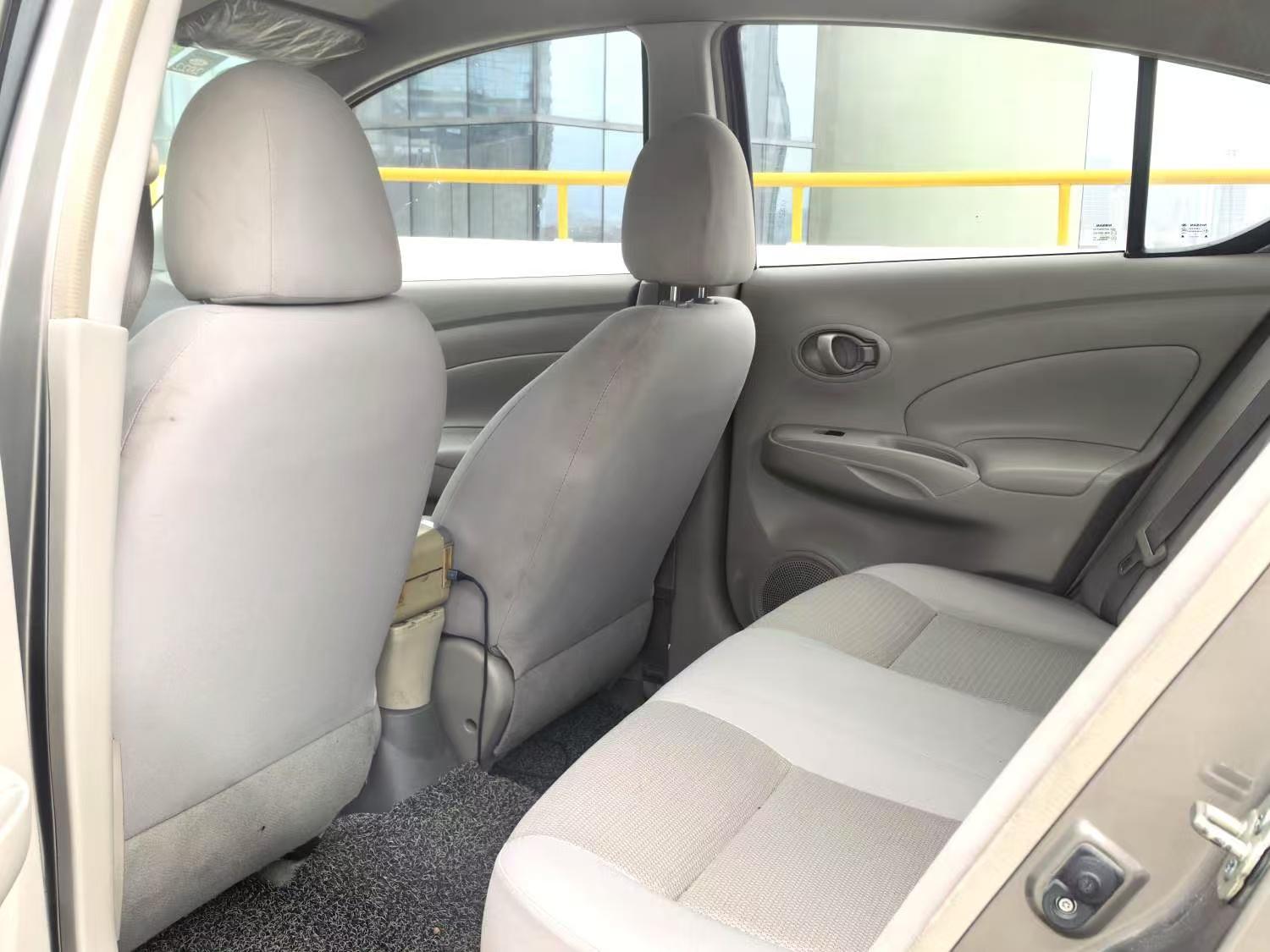 Nissan Sunny