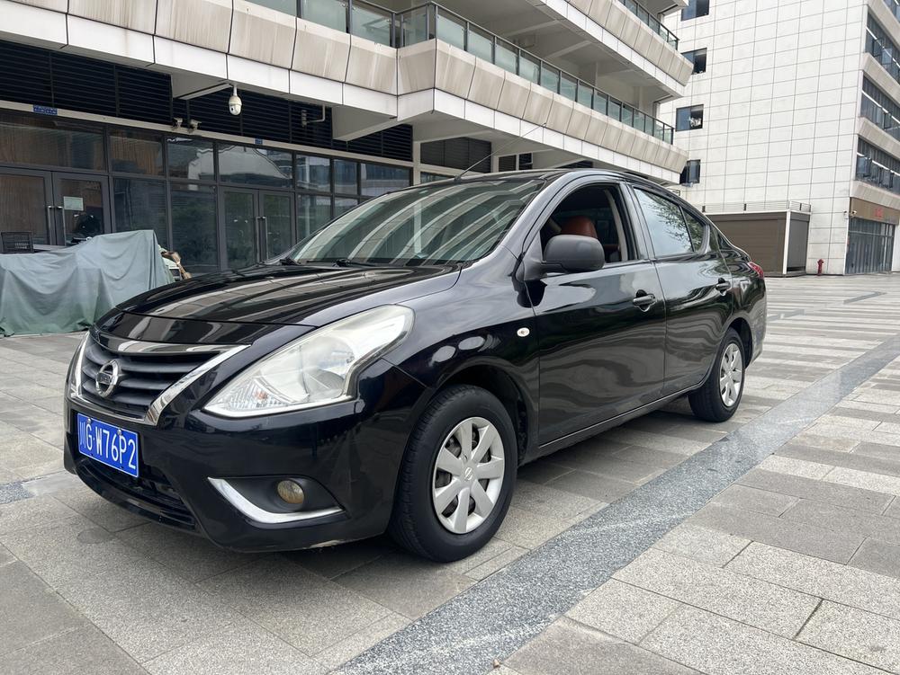 Nissan Sunny