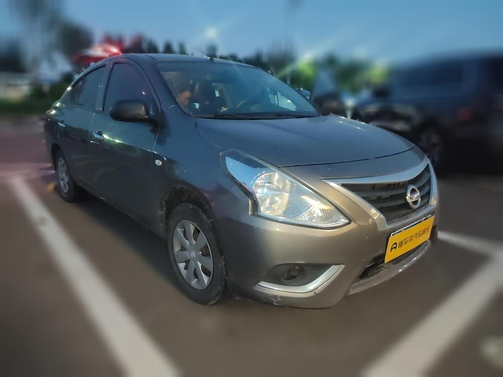 Nissan Sunny