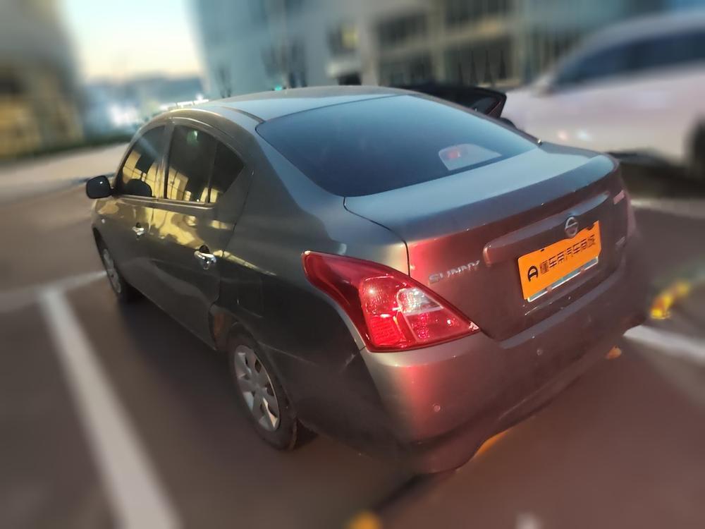 Nissan Sunny