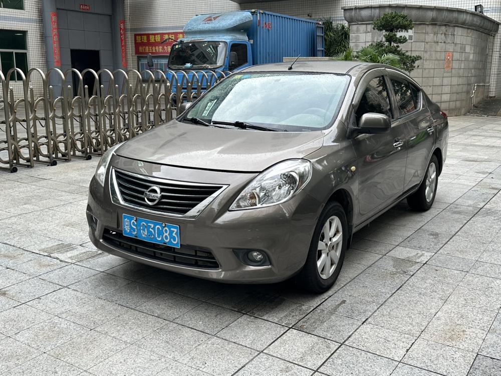 Nissan Sunny