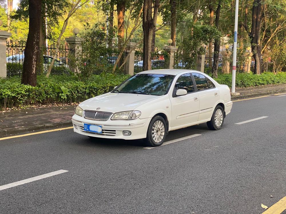 Nissan Sunny