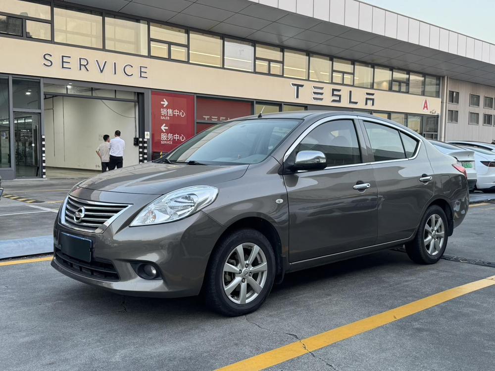 Nissan Sunny