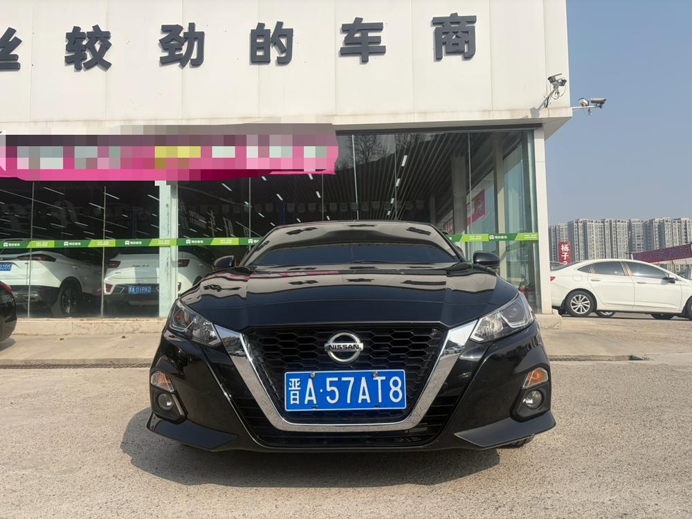Nissan Teana