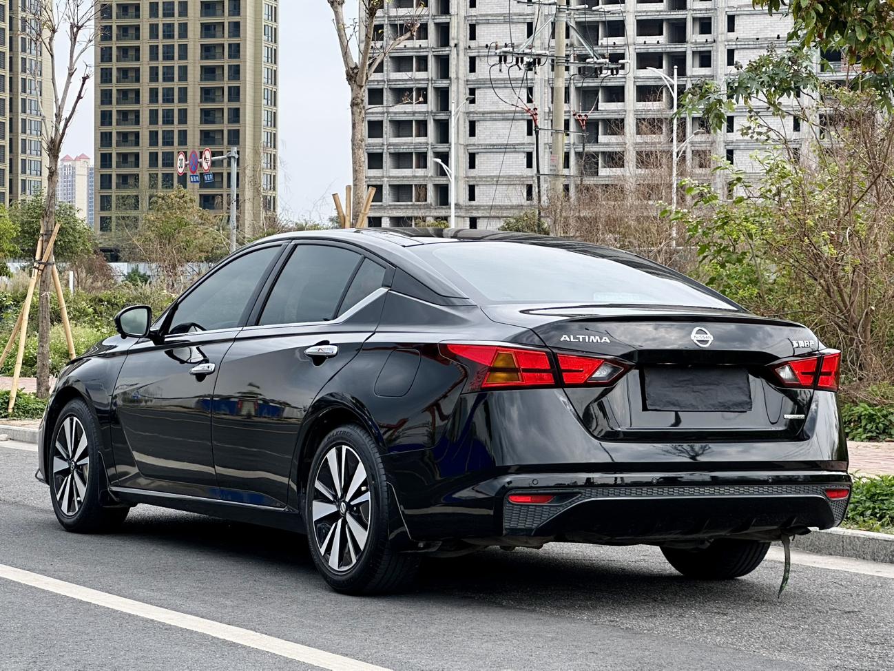 Nissan Teana