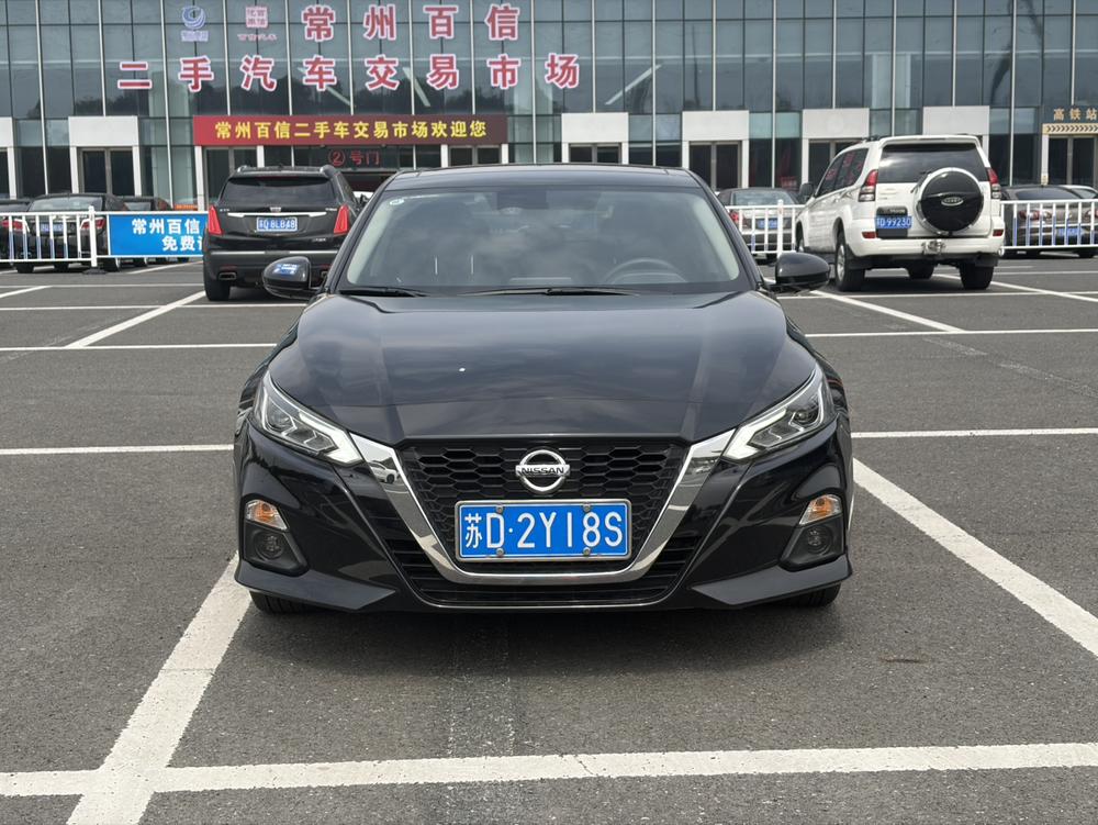 Nissan Teana