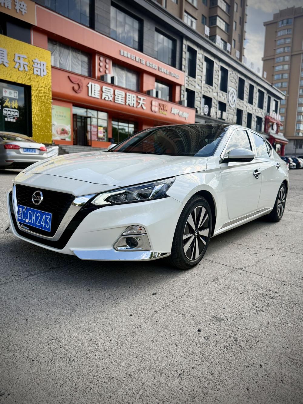 Nissan Teana