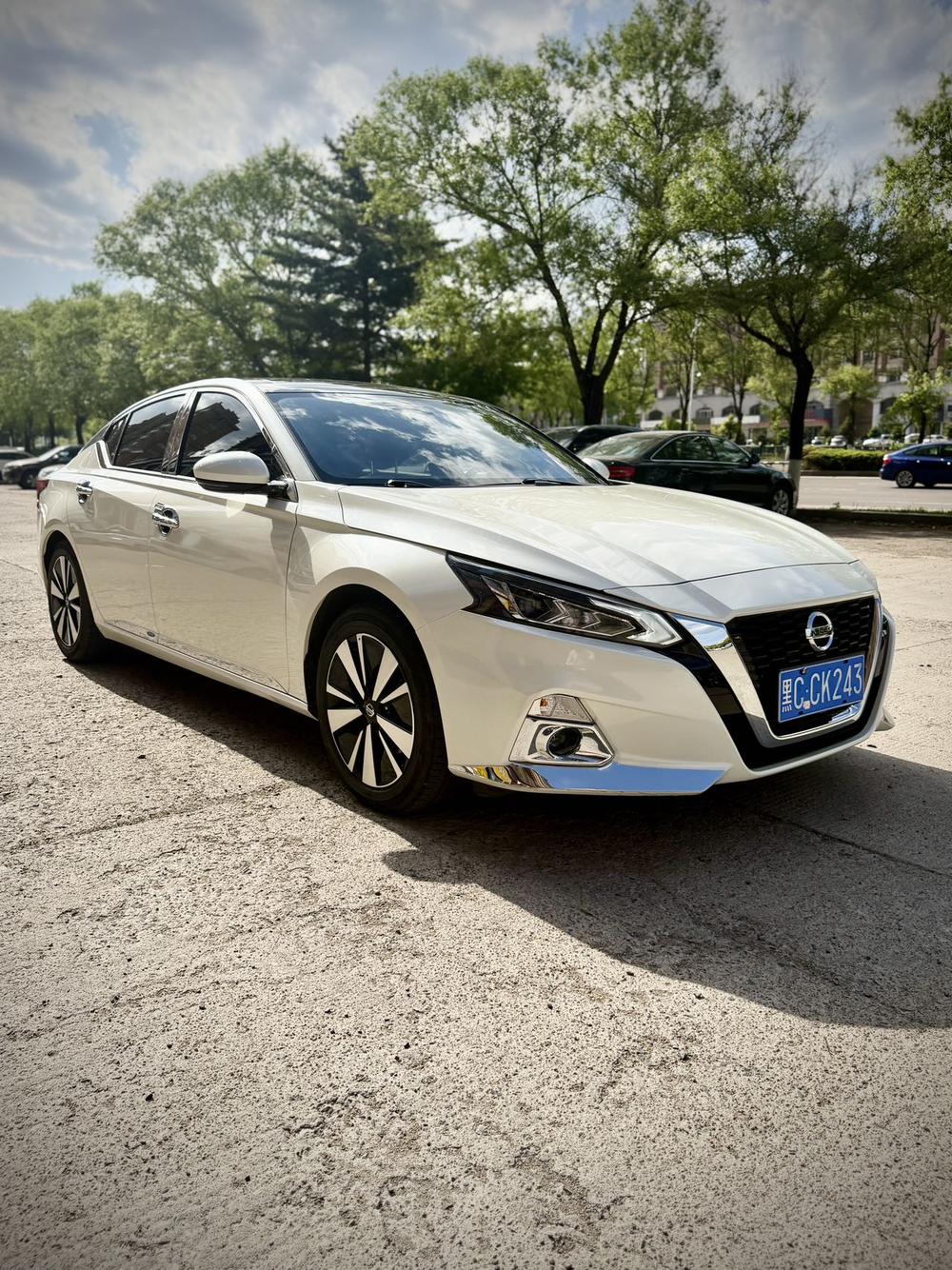 Nissan Teana