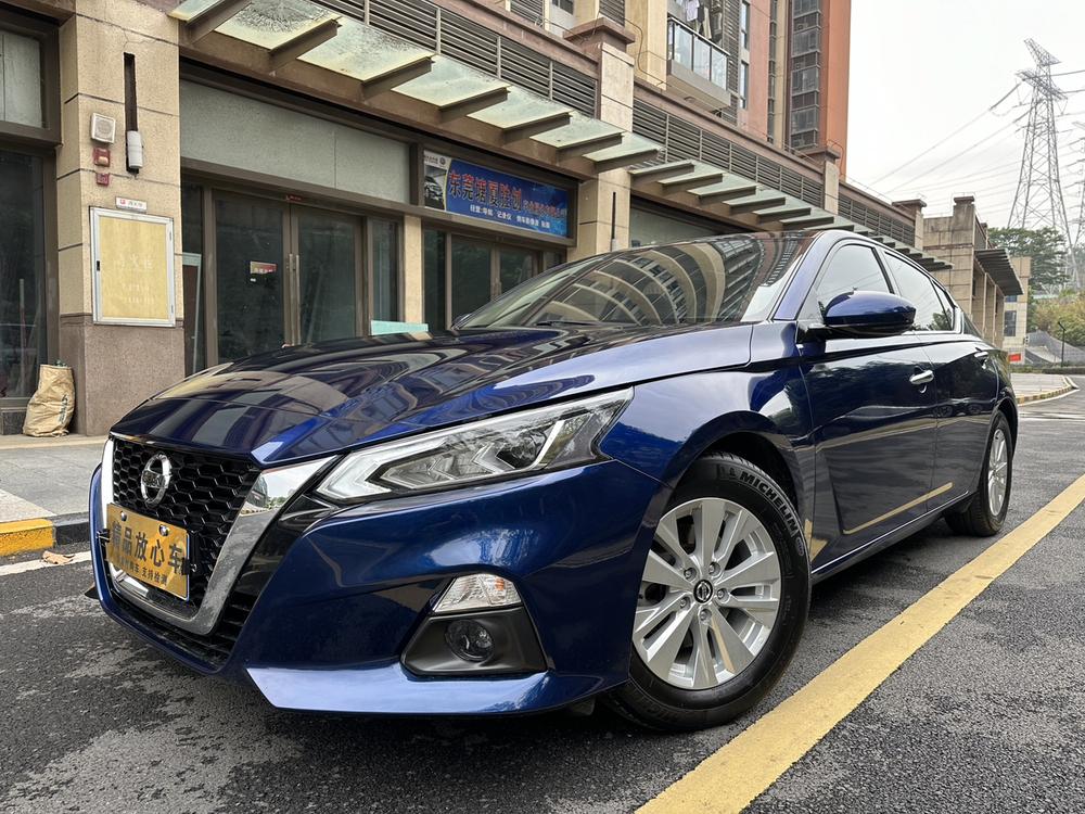 Nissan Teana