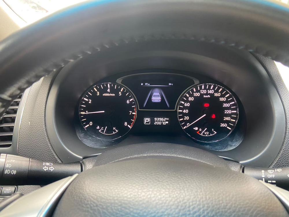 Nissan Teana